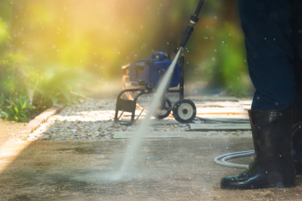 Best Playground Equipment Cleaning  in Kennewick, WA